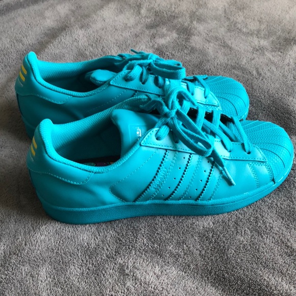 Pharrell Adidas! - Picture 2 of 5